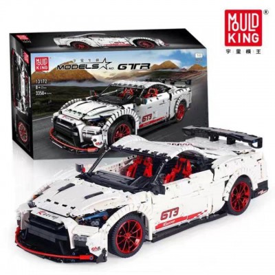 Mould King 13172 Nissan GT-R (Static Version)